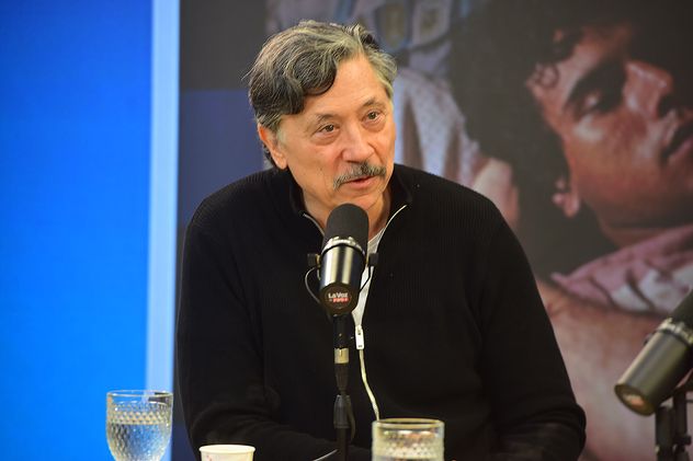 Carlos Bardem, actor español en el streaming de La Voz.