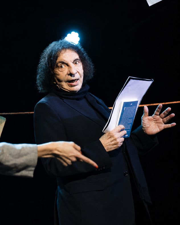 "La noche extraviada o los libretistas del mundo", obra teatral con Alejandro Dolina y Cora Barengo.