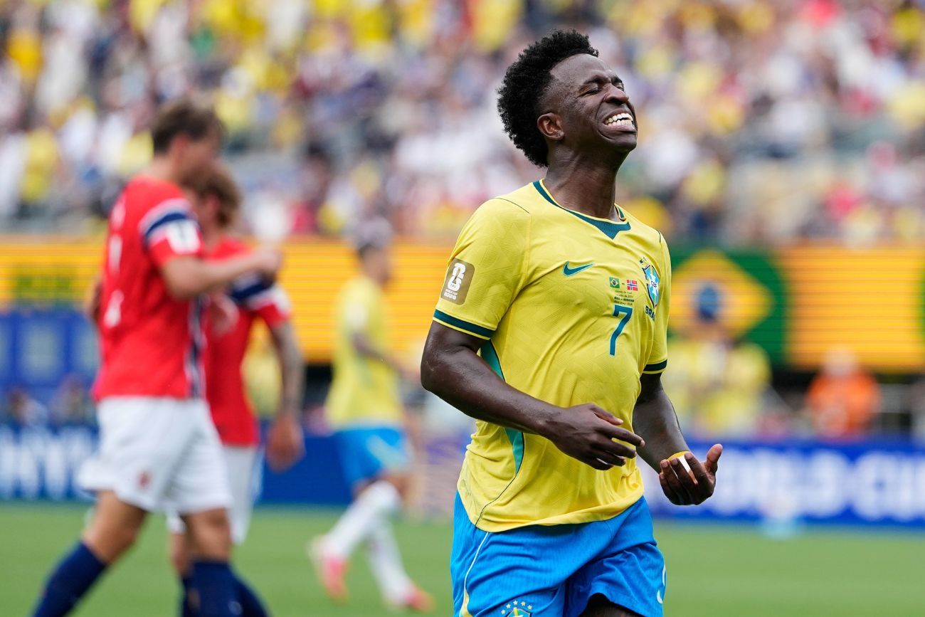 Vinicius Jr. habló tras la eliminación de Brasil en el Mundial.
