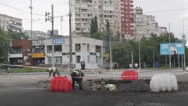 Ataques rusos dejan 6 muertos y 29 heridos mientras las fuerzas ucranianas atacan petroleros.