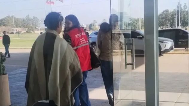 Las claves del caso de Francisco Bustos: la disputa por su hija que terminó con su detención en Argentina.