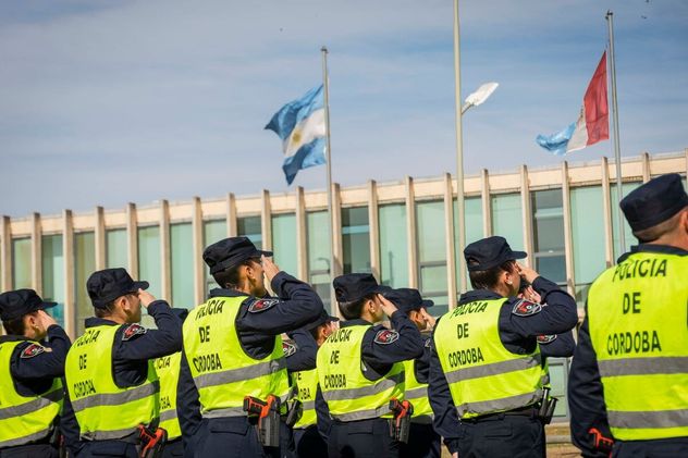 En 2027 habrá más de 5 mil policías en formación en Córdoba. Se sostiene un alto interés en ingresar a las escuelas.