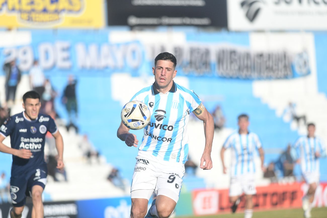 Racing de Nueva Italia superó el domingo a Acassuso por la Primera Nacional.(Javier Ferreyra / La Voz