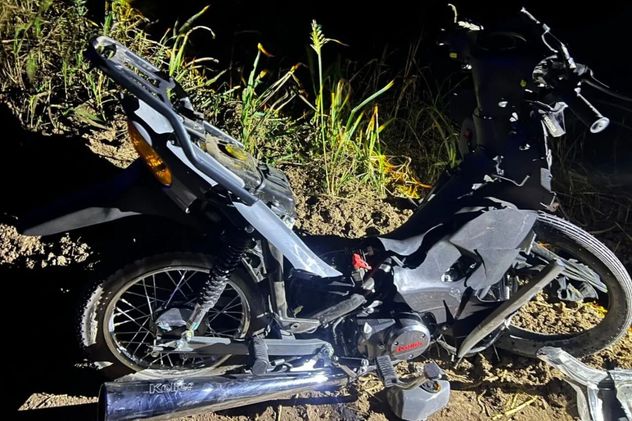Tragedia en Chaco: murieron una pareja y su hijo de 3 años tras chocar en moto contra una camioneta