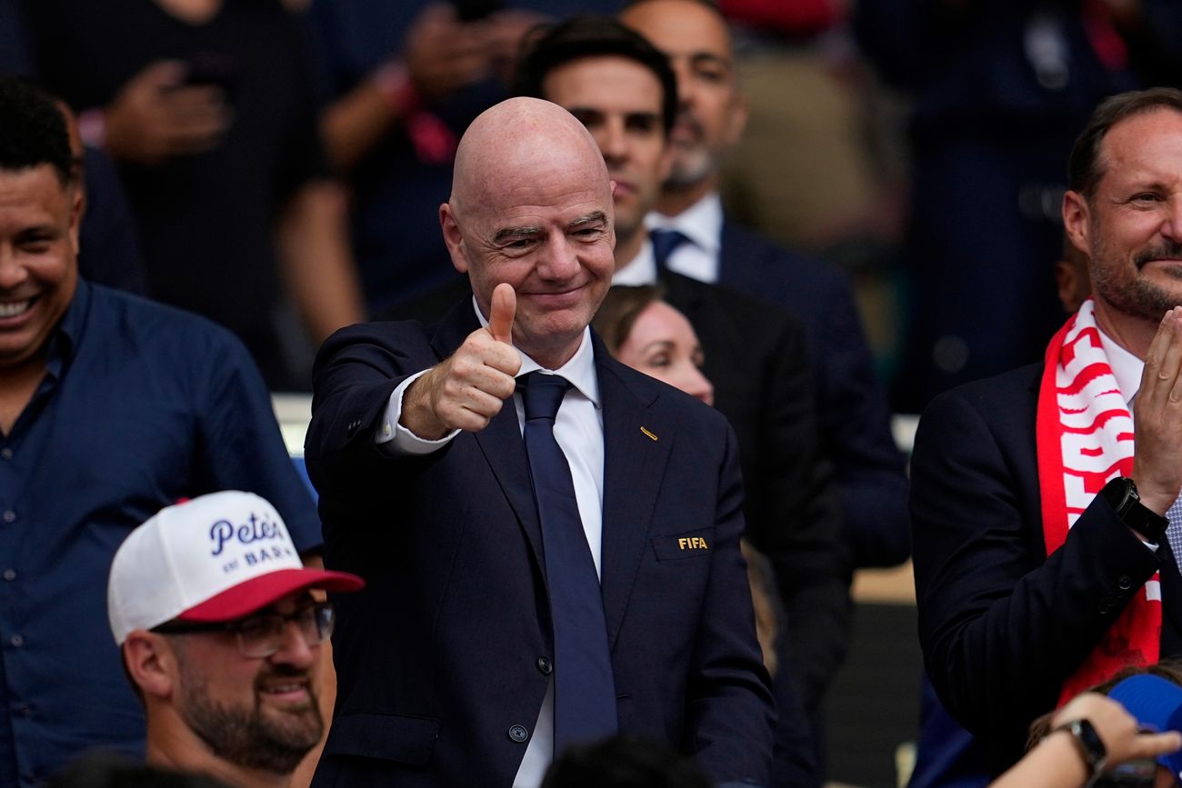 Gianni Infantino le abre a la puerta a un Mundial con 64 selecciones participantes. (AP)