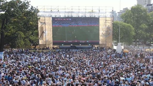El Buenos Aires Fan Fest volverá a reunir a miles de hinchas para seguir en vivo la semifinal entre Argentina e Inglaterra.