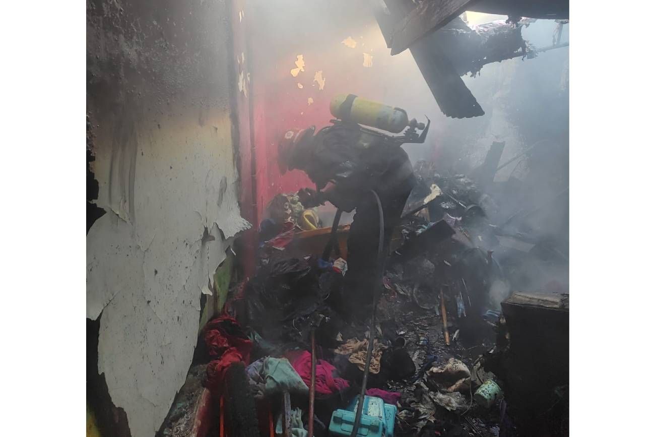 Ciudad de Córdoba. Una vecina salvó a dos niños de un incendio y terminó internada.
