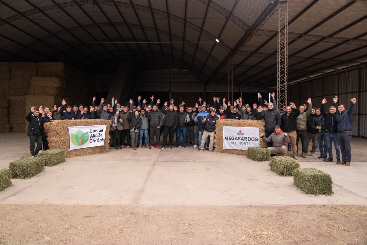 TOUR 2026. El evento se centró en cuatro pilares: estrategia agronómica y cultivos eficientes, confección de reservas forrajeras, procesamiento industrial y comercialización.