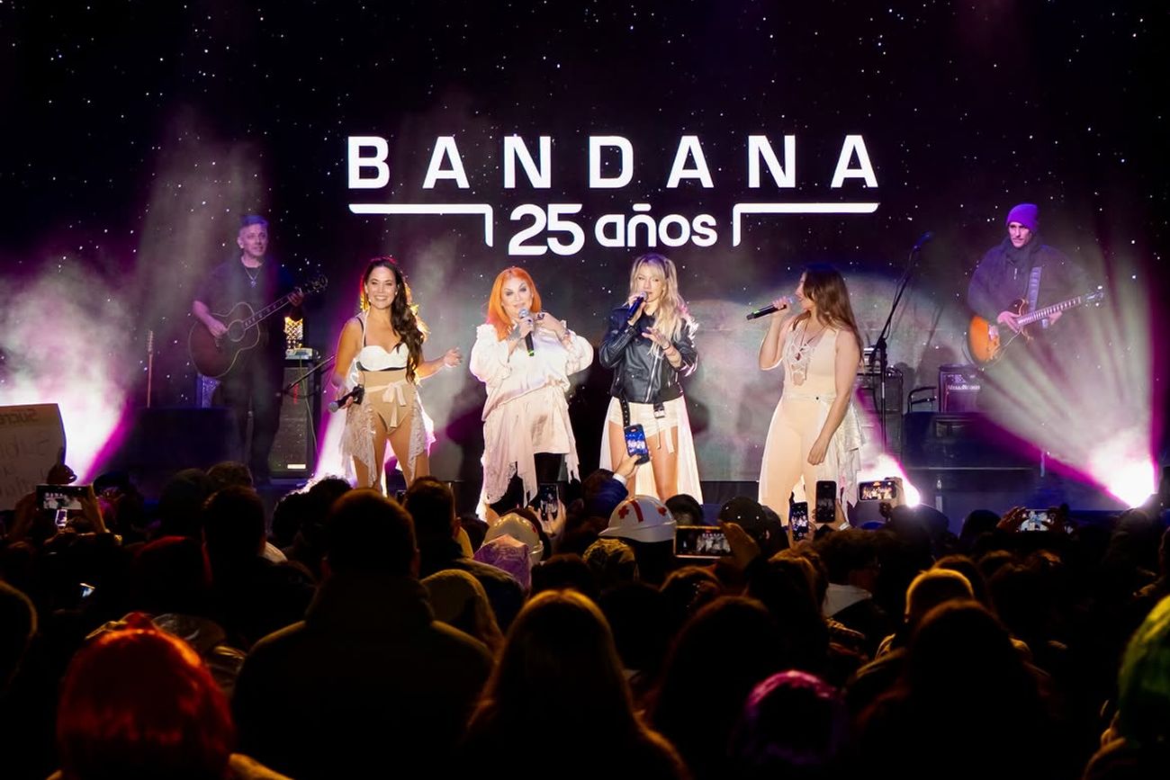 Bandana festejó sus 25 años en Santiago del Estero y Tucumán (Instagram de Bandana / Lour Diaz y Sofía Troncoso)