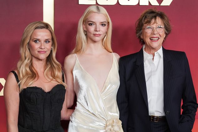 Anya Taylor-Joy con Reese Witherspoon y Annette Bening en la avant premiere de "Lucky" este lunes 13 de junio en Los Angeles