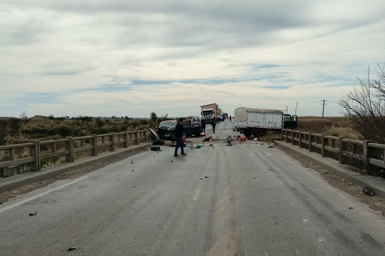 Grave choque múltiple en el sur de Córdoba, en la ruta nacional 35. 