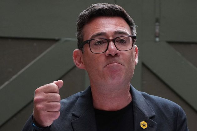 Andy Burnham quedó a un paso de ser primer ministro del Reino Unido tras lograr amplio respaldo laborista.