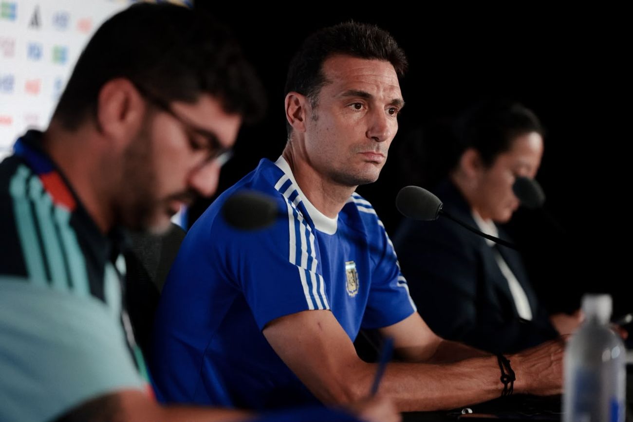 "Soy un agradecido de estos chicos que nos volvieron a llevar a una semifinal", destacó Lionel Scaloni. (Prensa selección)
