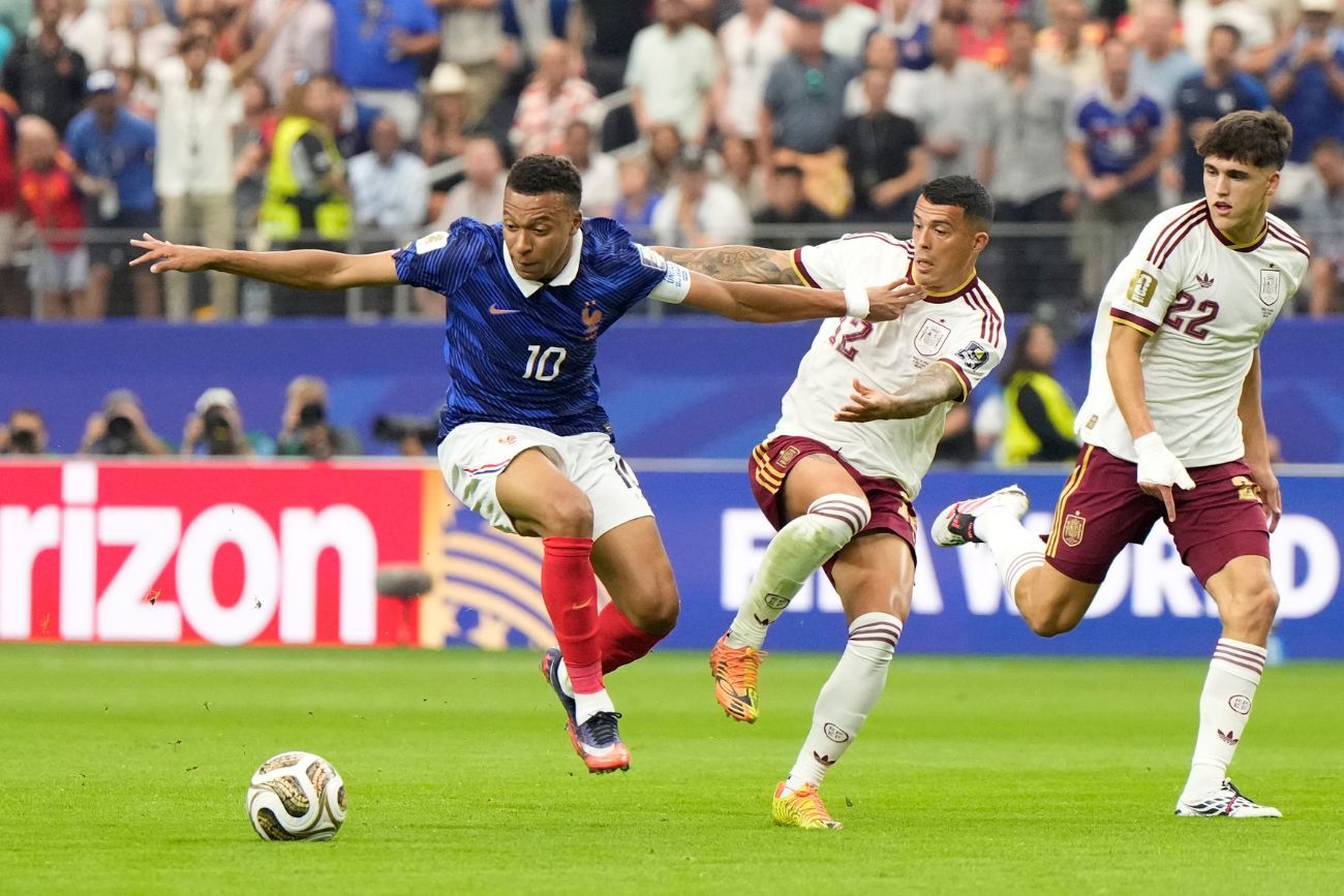 Francia vs. España por las semifinales del Mundial 2026.