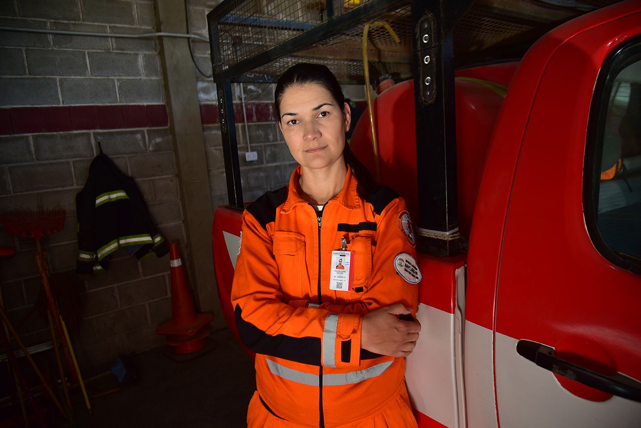 Laura Gianoni, bombera de Salsipuedes que participó en Venezuela con la brigada Usar Arg.
(Foto: Pedro Castillo / La Voz )