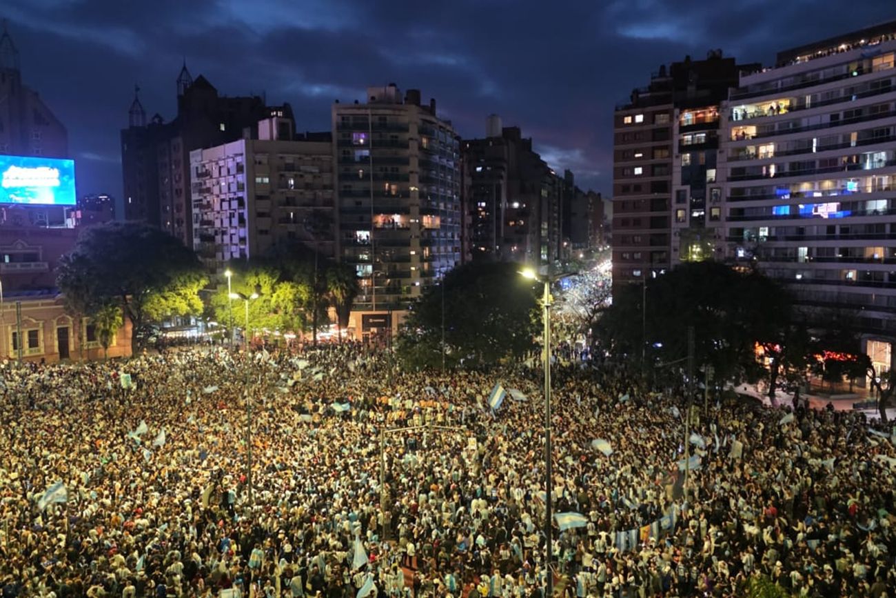 Córdoba estalló por la clasificación de Argentina a la final del Mundial: los festejos en el Patio Olmos