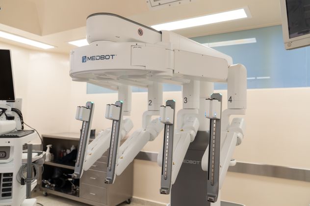 El Sanatorio Allende incorporó equipos especializados para intervenciones con cirugía robótica.