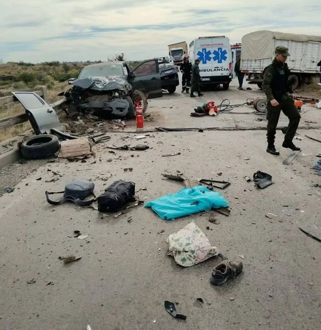 Conmoción en Villa La Angostura por el fallecimiento de una pareja de jubilados en un trágico siniestro vial ocurrido en Córdoba. 
