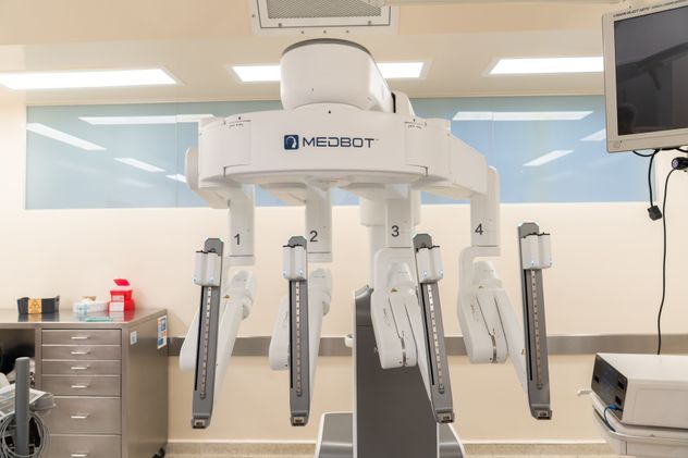 El Sanatorio Allende incorporó equipos especializados para intervenciones con cirugía robótica.