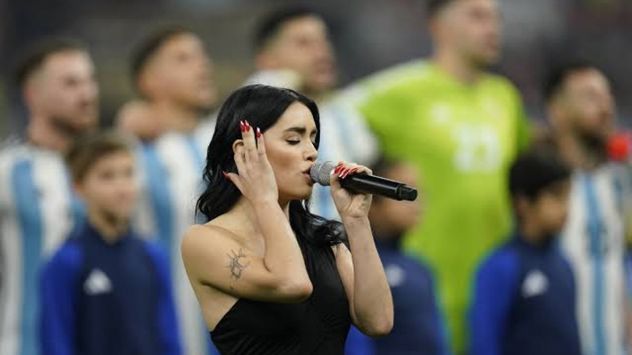 Lali Espósito cantó el Himno Nacional Argentino en la final de Qatar 2022