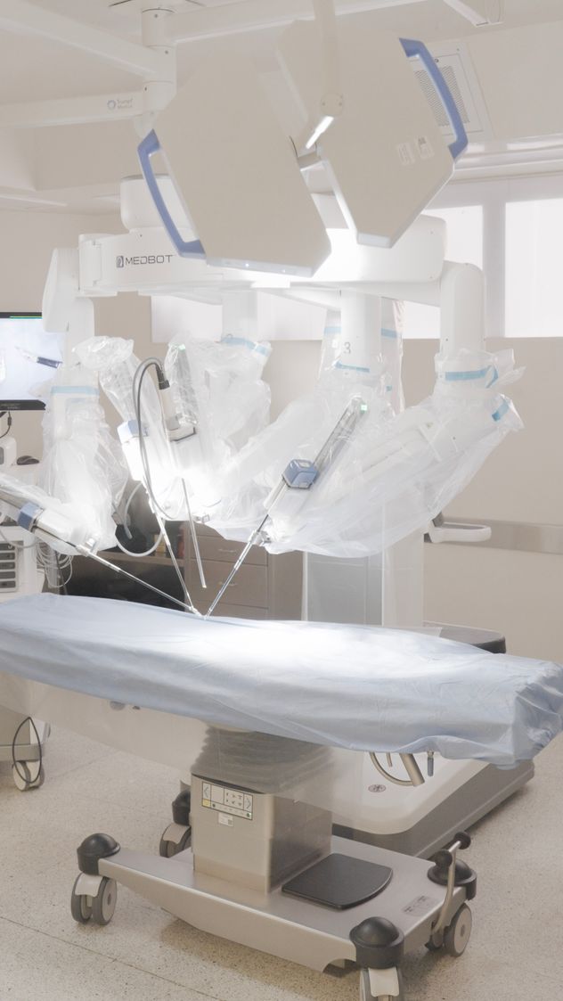 El Sanatorio Allende incorporó equipos especializados para intervenciones con cirugía robótica.