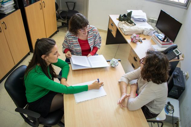 Mila Francovich | Laura Alonso Alemany | Silvina Brussino (Equipo de investigación del filtro inteligente para redes sociales). (Foto: Mariano Barsotti)