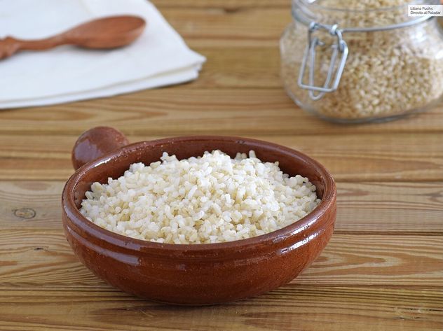 Cómo cocinar el arroz perfecto: el error que casi todos cometen y deja los granos pegados.