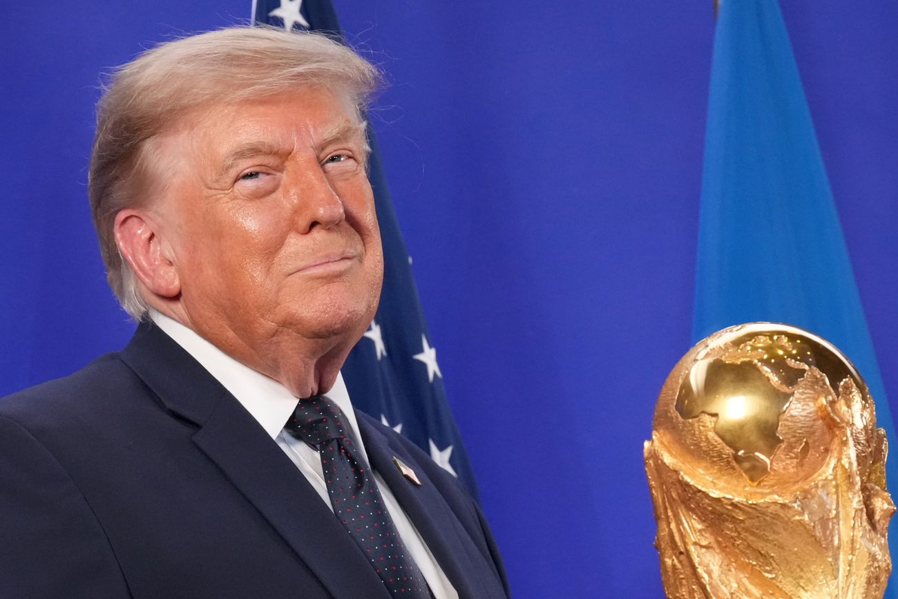 Trump explicó por qué cree que Inglaterra perdió con Argentina: "Cometieron un error"