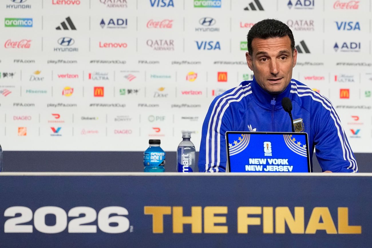 Lionel Scaloni, Dt de Argentina.