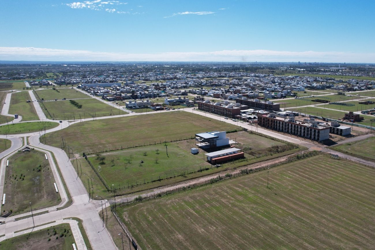 Los terrenos se encuentran distribuidos en sectores residenciales o apto dúplex, adaptándose a proyectos con distintos objetivos.
