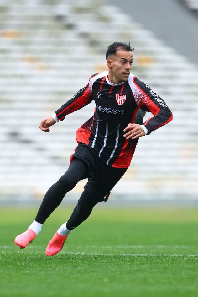 Instituto en el amistoso ante Talleres.