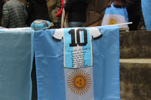Miles de fieles llegan a Alta Gracia para agradecer y pedir por un buen desempeño del equipo argentino.