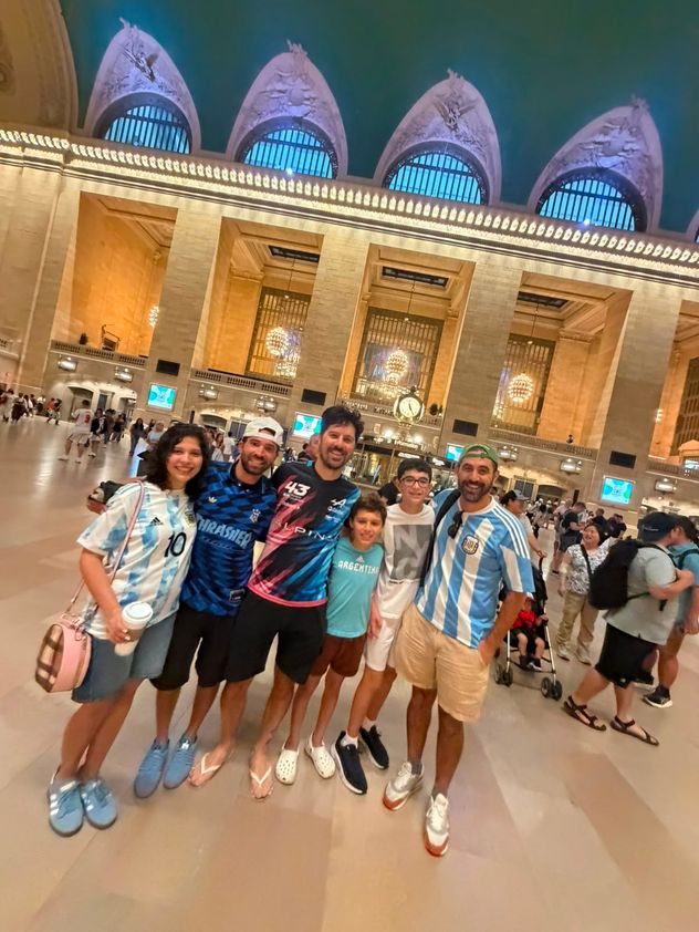 Cordobeses en la Grand Central Terminal.