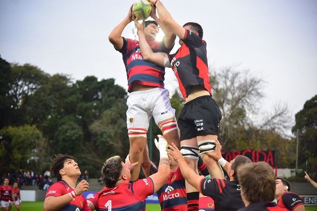 Córdoba Athletic vs La Tablada por la fecha 11 del Top 10 "A" de rugby.