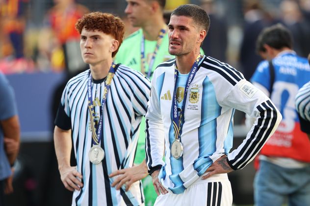 Valentín Barco y Rodrigo De Paul.