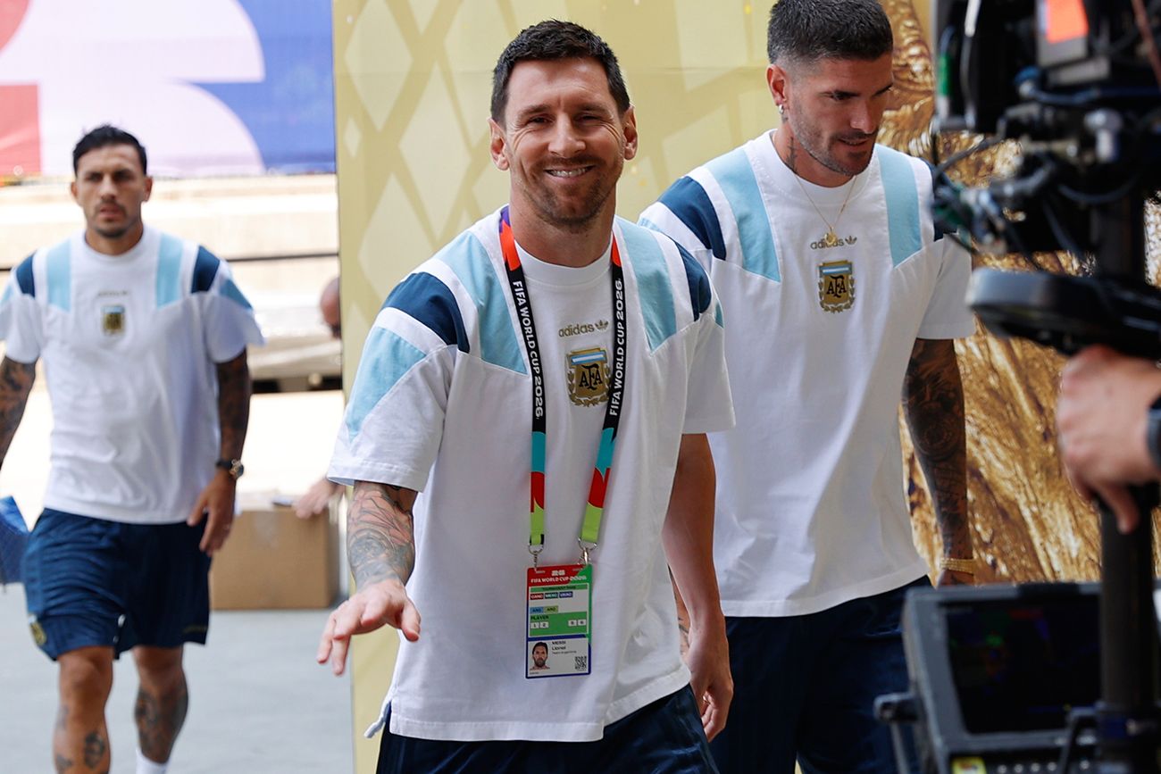 El argentino Lionel Messi llega a la final del Mundial de fútbol entre España y Argentina en East Rutherford, Nueva Jersey, cerca de Nueva York, el domingo.