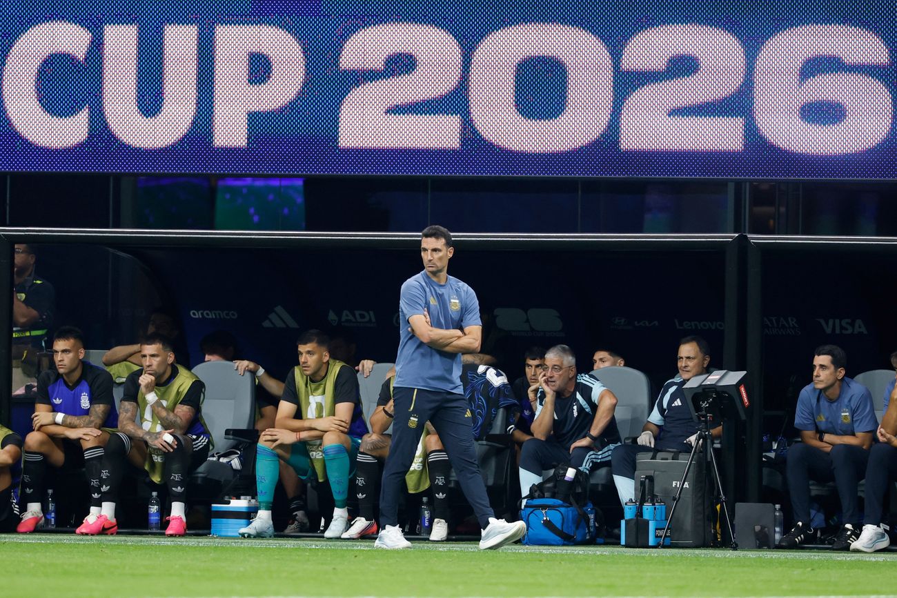 Lionel Scaloni, un tipo común que se puso el traje de superhéroe y llenó de orgullo a Argentina