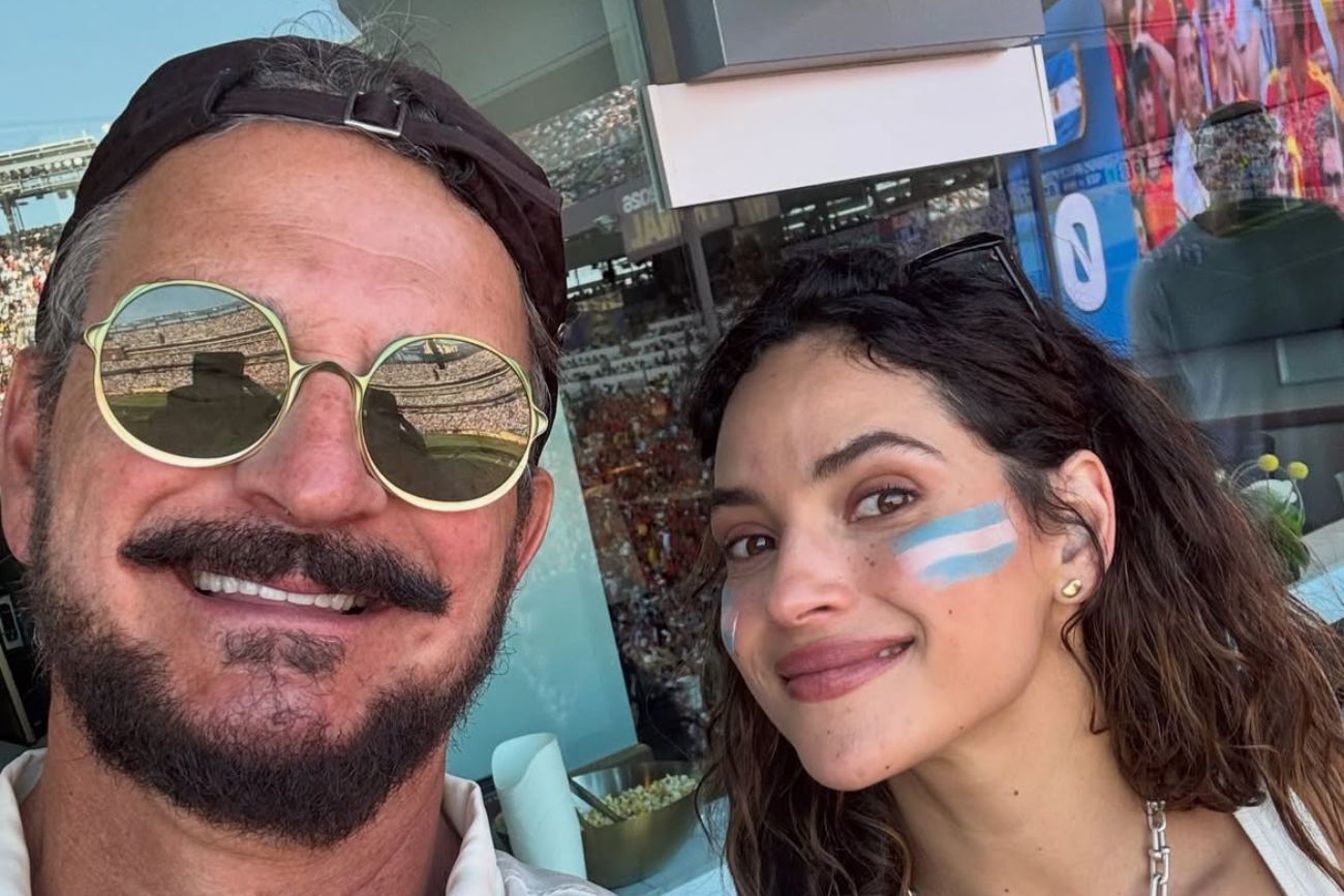Ricardo y Adria Arjona alentaron a Argentina en la final del Mundial 2026.
