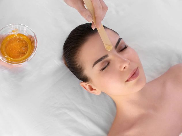 Depilación facial: cuál es el mejor método según tu piel y qué errores evitar.