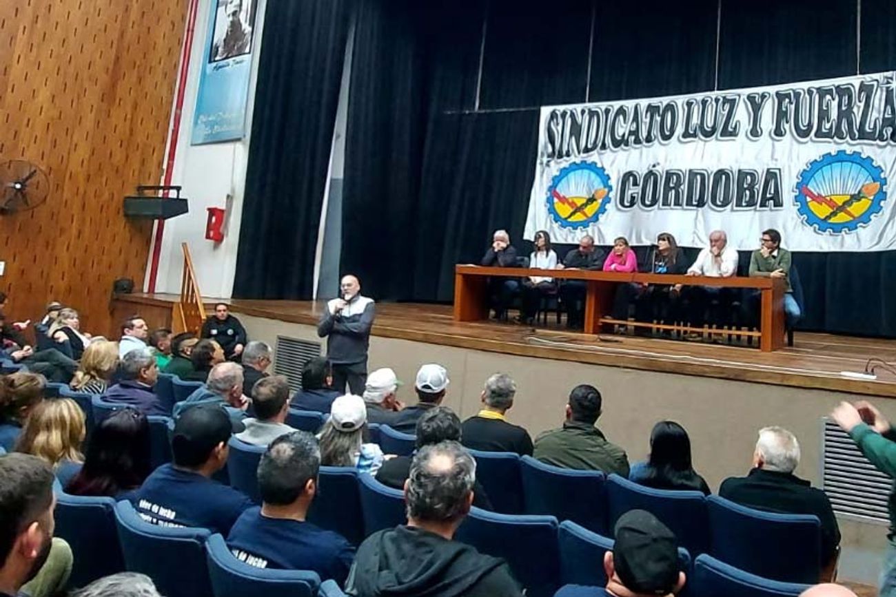 Fadea: Marcelo Bertorello, del gremio STA, en el plenario de la CGT.