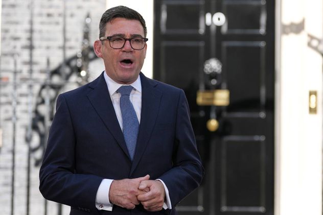 El nuevo primer ministro británico, Andy Burnham, en el número 10 de Downing Street en Londres, el lunes 20 de julio de 2026.