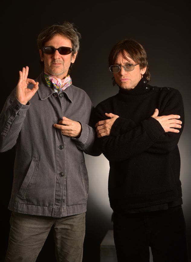 Joaquín Levinton y Leandro Lopatín, cantante y guitarrista de la banda Turf. (Nicolás Bravo / La Voz)