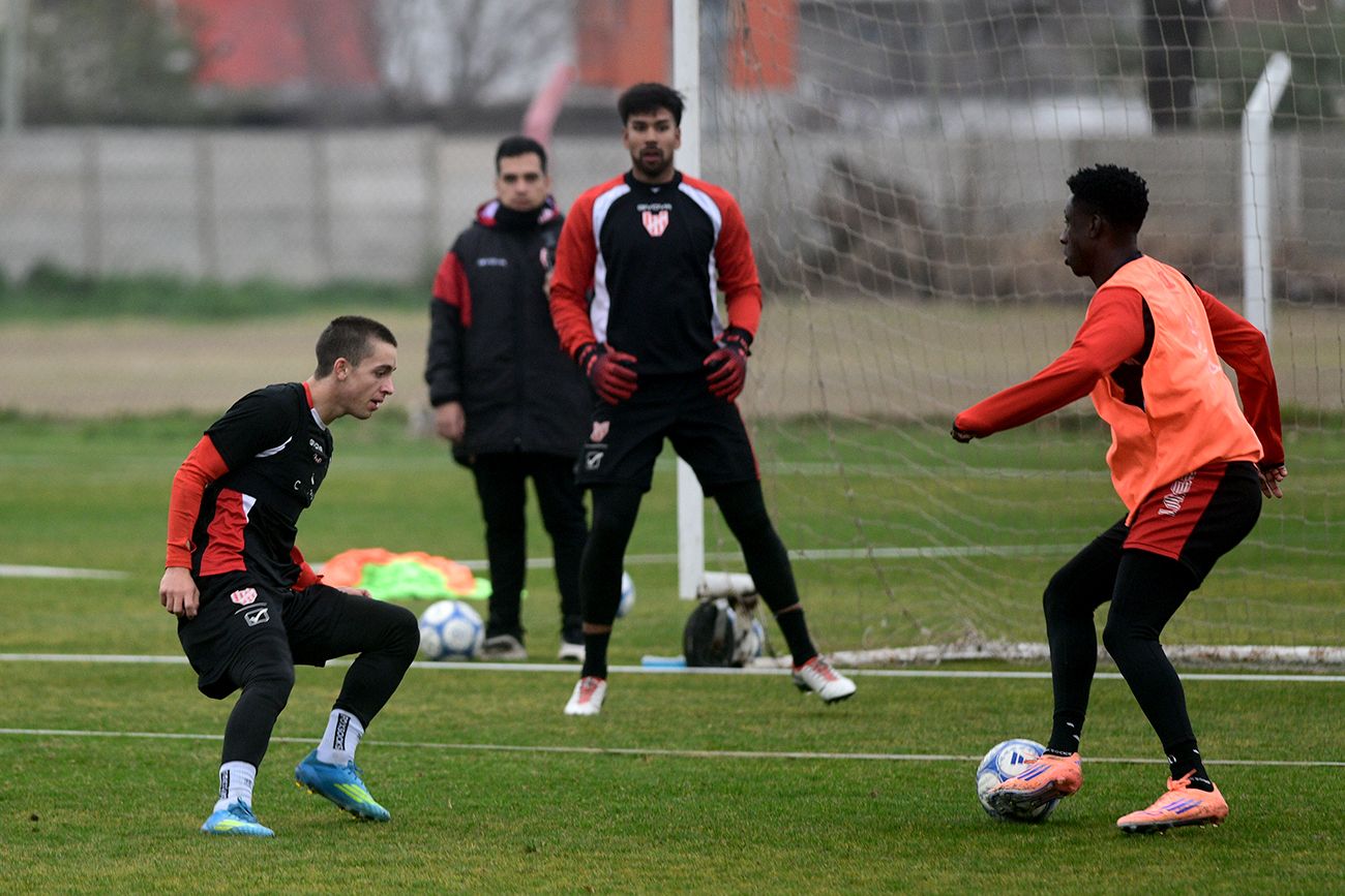 Instituto se entrenó pensando en Platense.