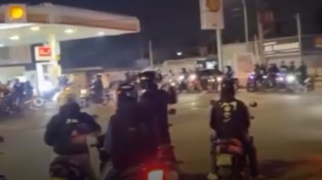 El último viernes, los habitantes de la zona contabilizaron más de 300 motos. (La Voz)