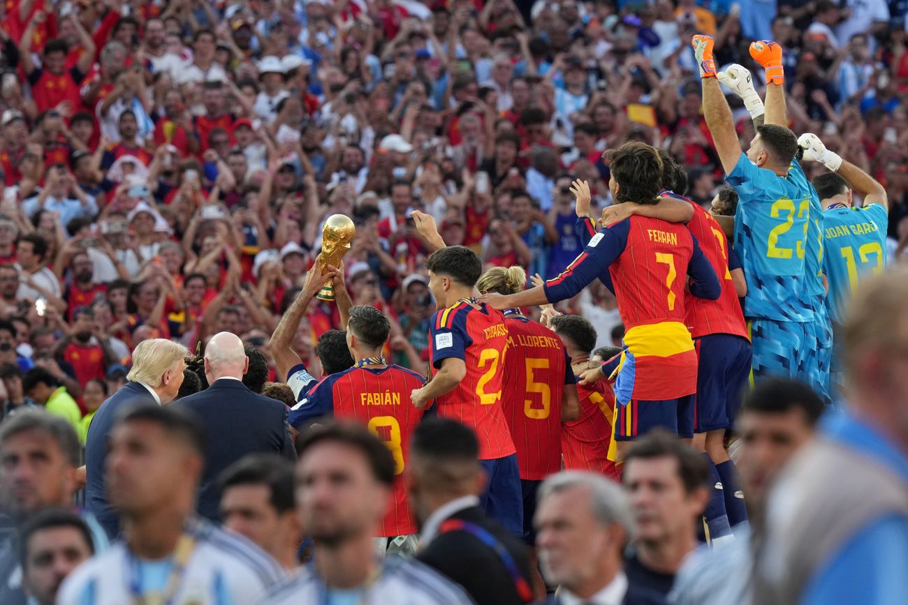 Argentina no vio a España levantar la Copa.