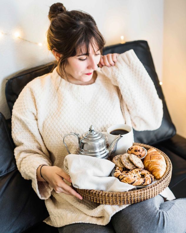 Por qué las personas sienten más hambre en invierno.