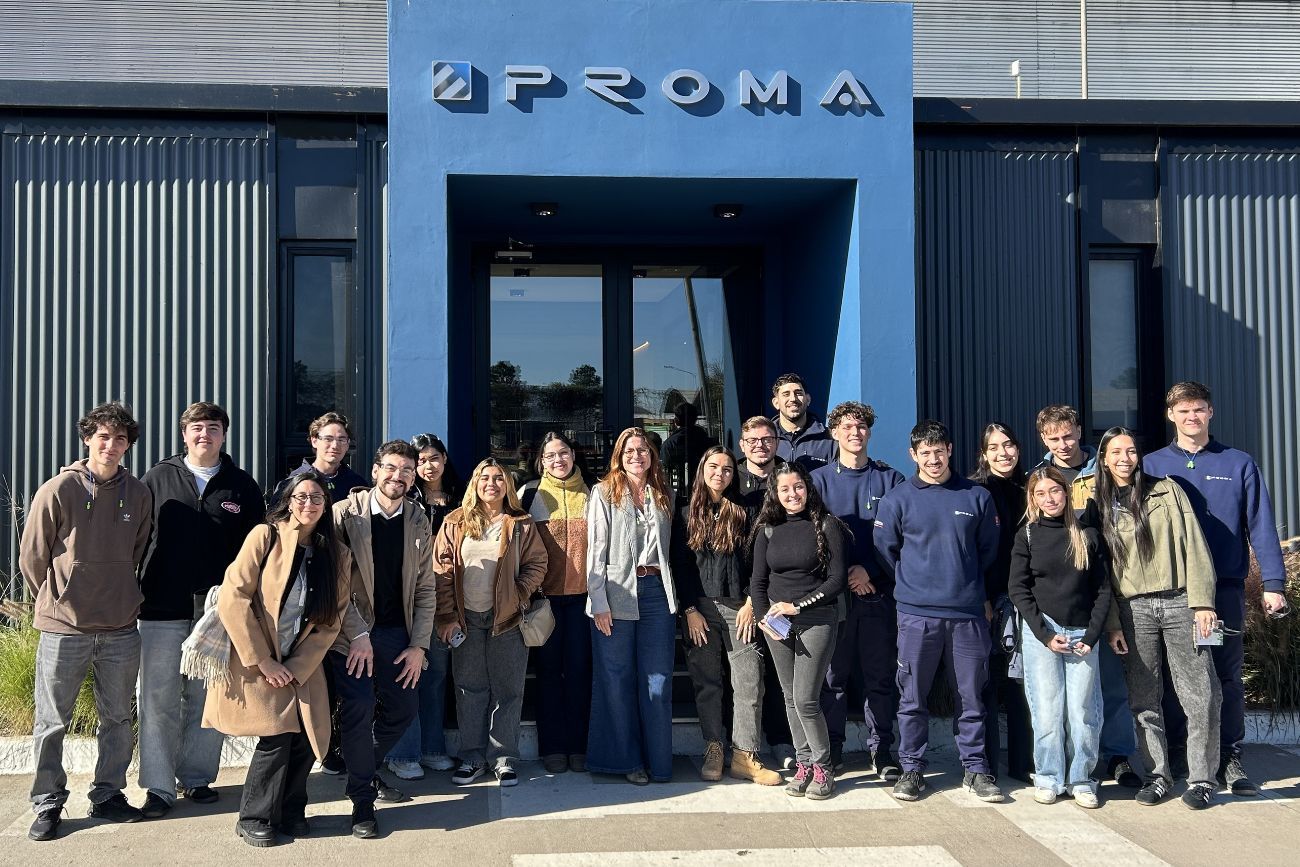 Nómades digitales y estudiantes internacionales participaron de una jornada en la empresa Proma.