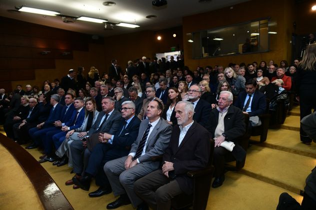 Acto Aniversario 32 años atentado a la Amia. El auditorio de La Voz estuvo colmado por los participantes.