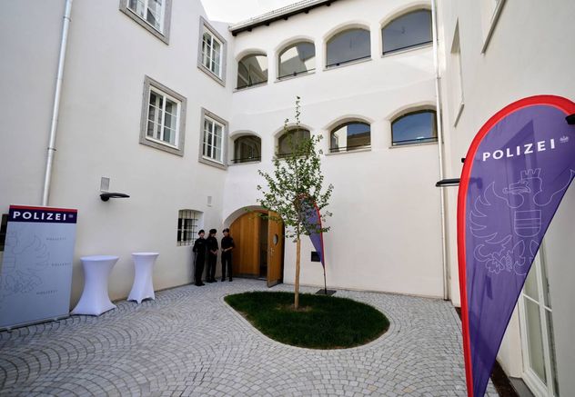 Así quedó la casa de Adolf Hitler.