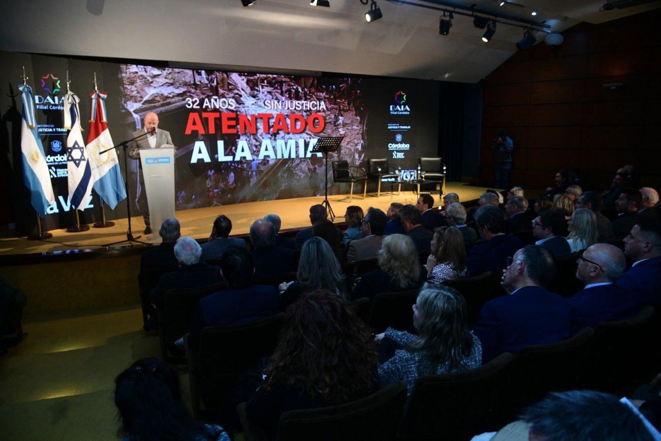 Acto por el Aniversario 32 del atentado a la AMIA.